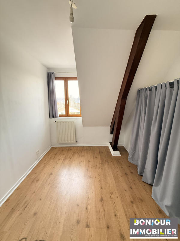 Appartement - 87 m² - 4 pièces