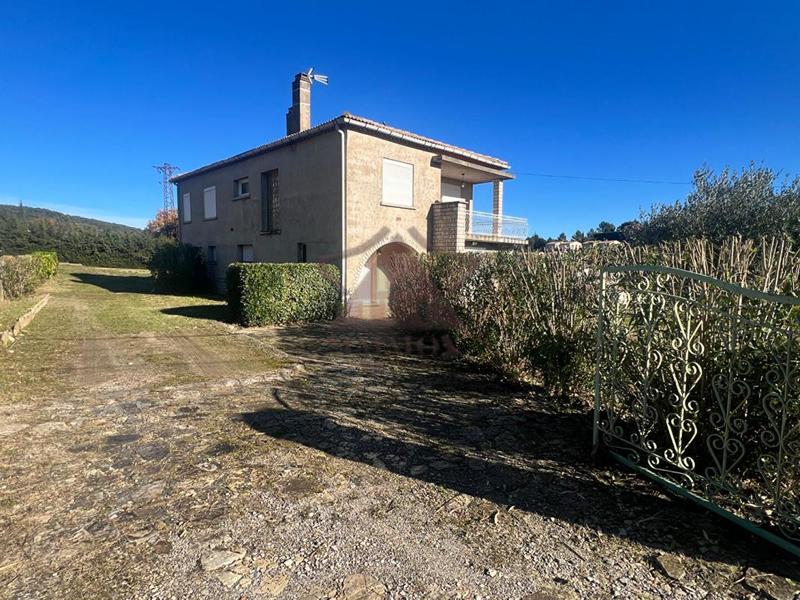 Maison - 162 m² - 7 pièces