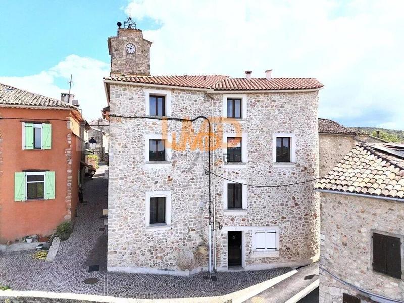 Duplex - 97 m² - 4 pièces