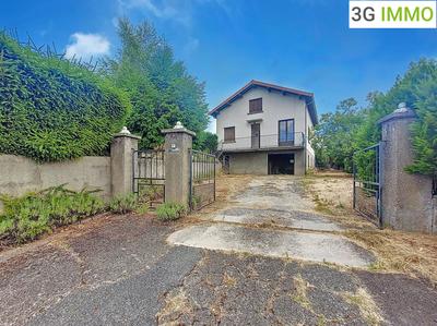 Maison - 155 m² - 7 pièces