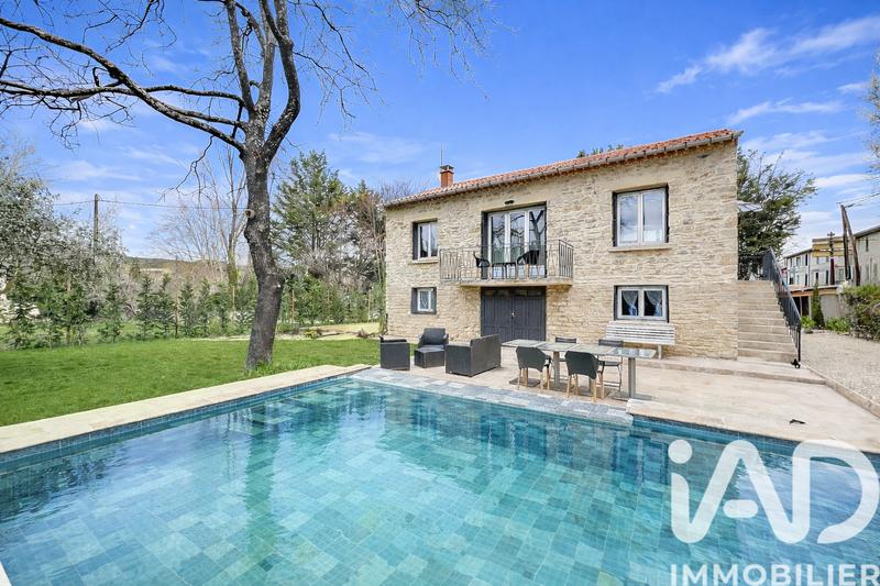 Maison - 121 m² - 5 pièces