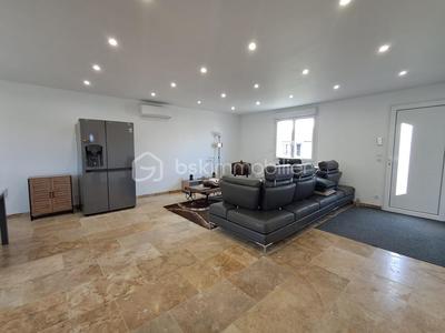 Maison traditionnelle - 76 m² - 3 pièces