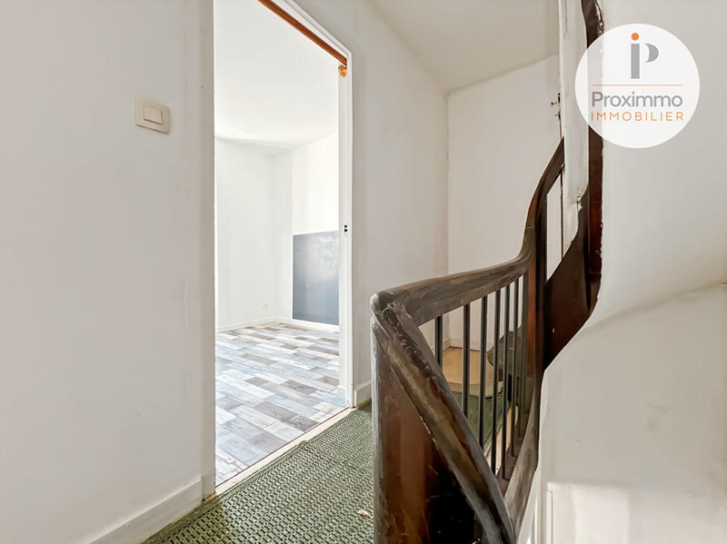 Maison - 140 m² - 7 pièces