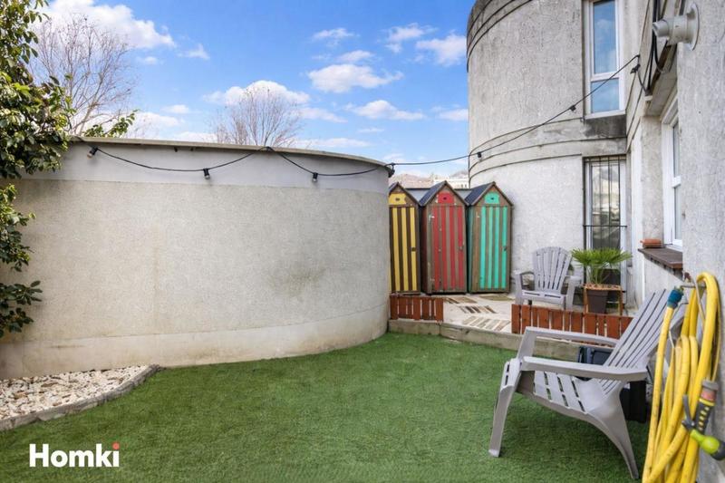 Appartement - 99 m² - 4 pièces