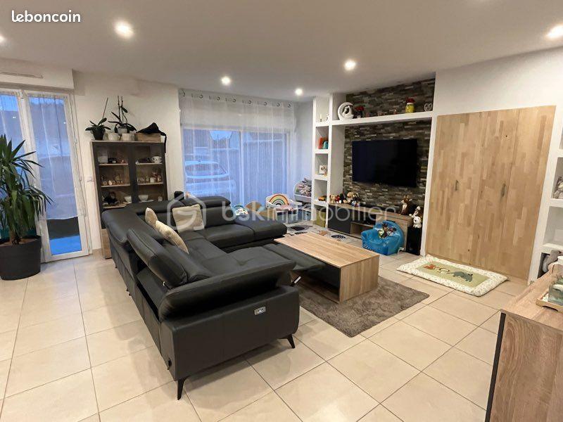 Maison - 103 m² - 5 pièces