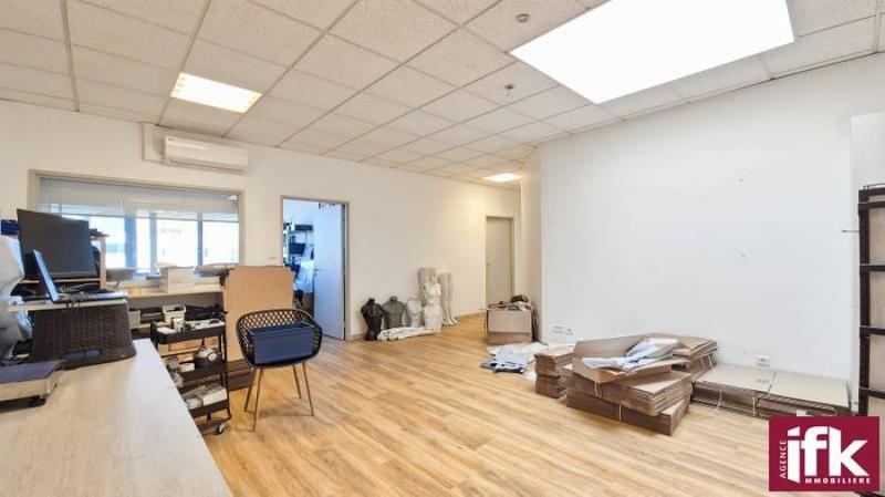Local commercial - 280 m² - 10 pièces