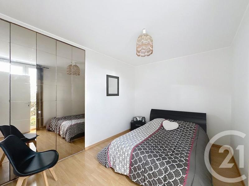 Appartement - 66 m² - 4 pièces