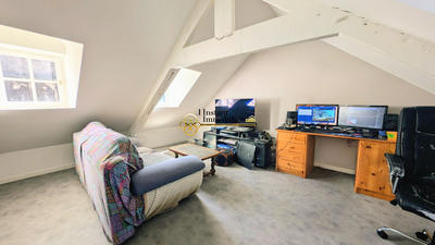 Immeuble - 133 m² - 7 pièces