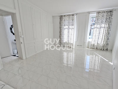 Appartement - 80 m² - 3 pièces