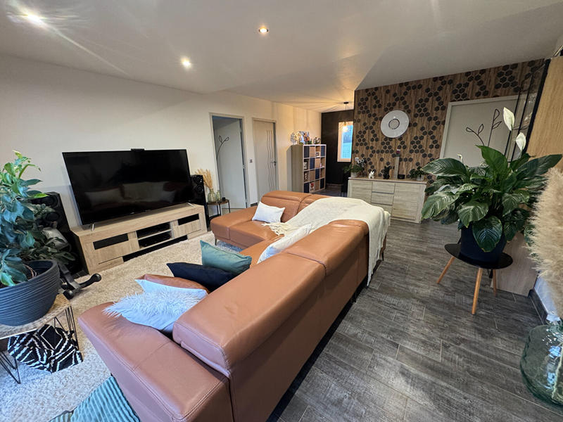 Maison - 150 m² - 8 pièces