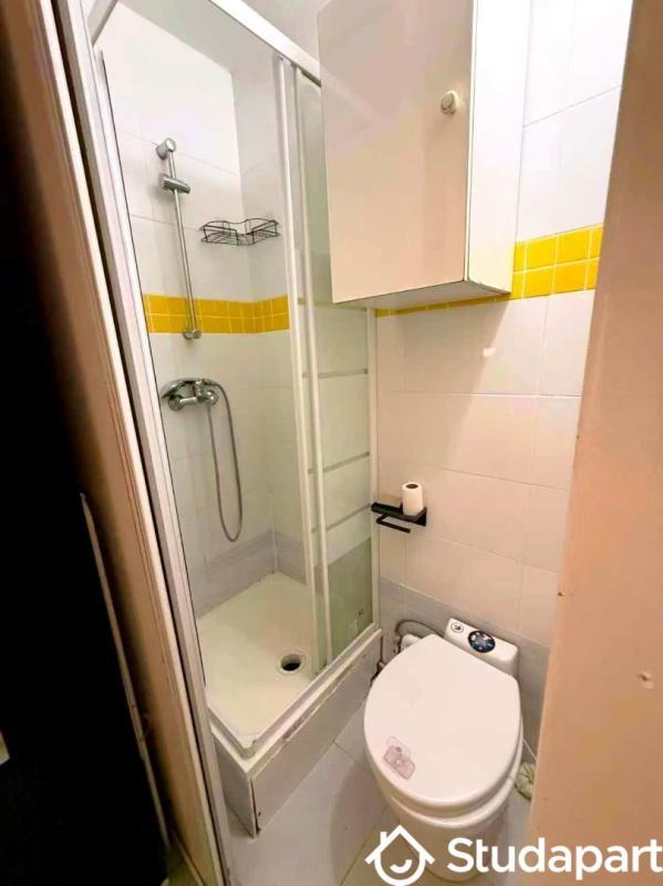 Chambre - 14 m² - 1 pièce