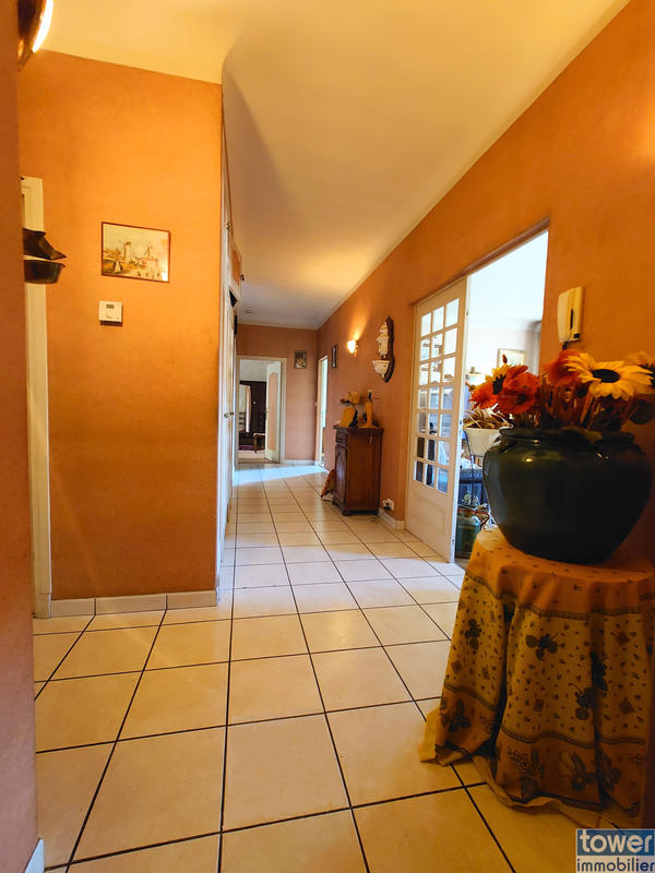 Maison - 151 m² - 6 pièces