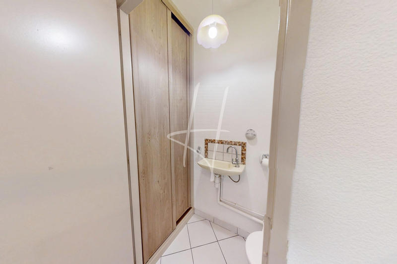 Appartement - 102 m² - 5 pièces