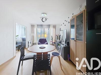 Maison - 97 m² - 6 pièces