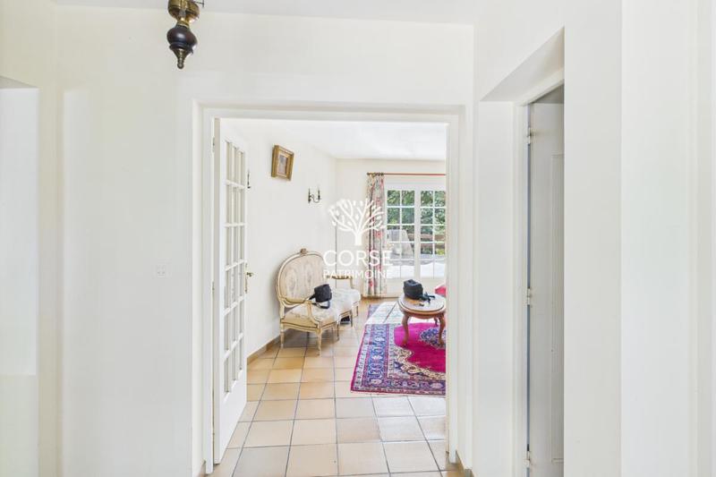 Maison - 146 m² - 6 pièces