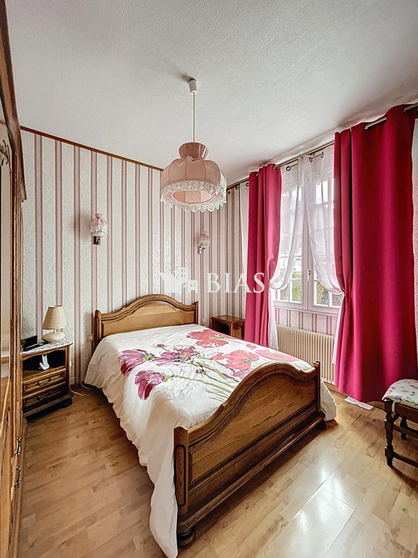 Maison - 74 m² - 5 pièces