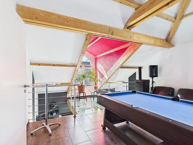 Maison d'architecte - 185 m² - 5 pièces