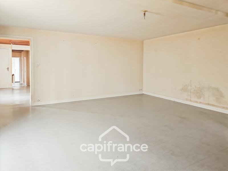 Maison en pierre - 165 m² - 7 pièces