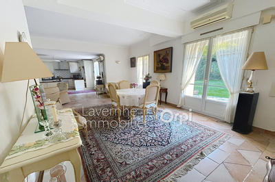 Appartement - 134 m² - 5 pièces