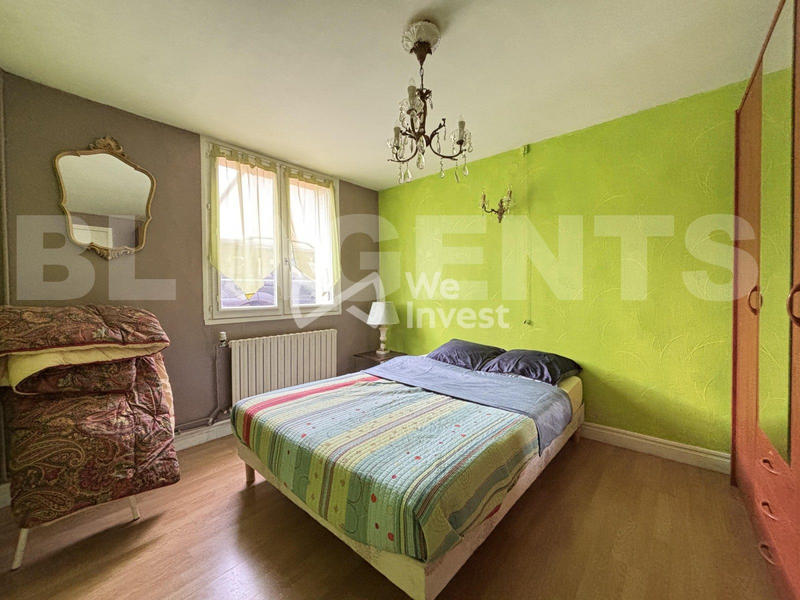 Maison - 92 m² - 5 pièces