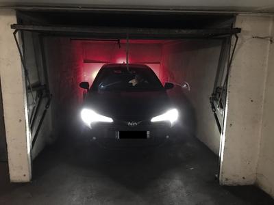 Parking / Garage - 12 m²