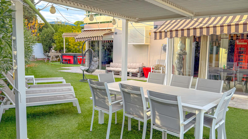 Appartement - 81 m² - 3 pièces