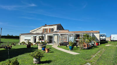 Maison - 189 m² - 7 pièces