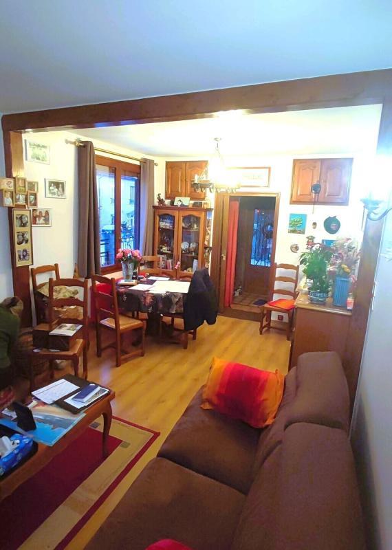 Maison traditionnelle - 105 m² - 5 pièces