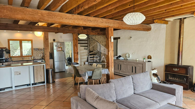 Maison - 175 m² - 5 pièces