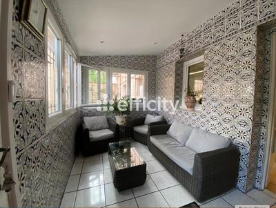 Maison - 158 m² - 6 pièces