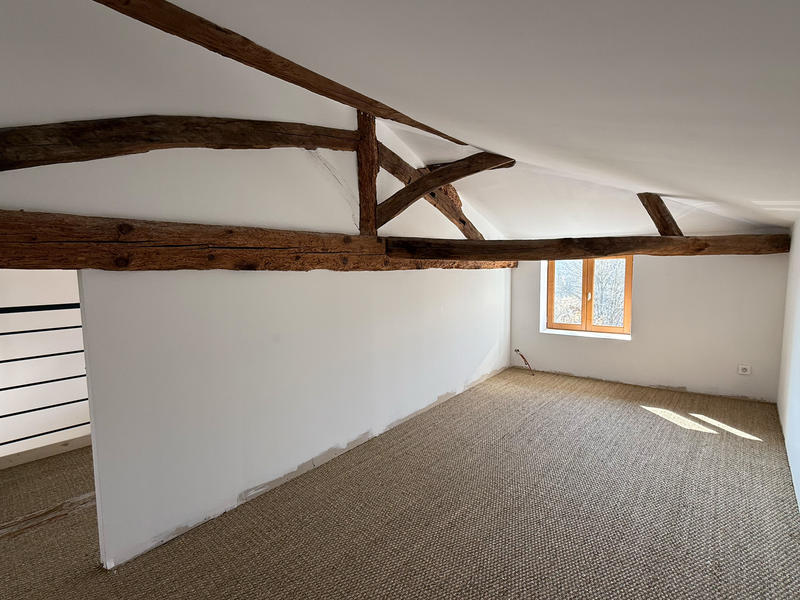 Maison - 207 m² - 6 pièces