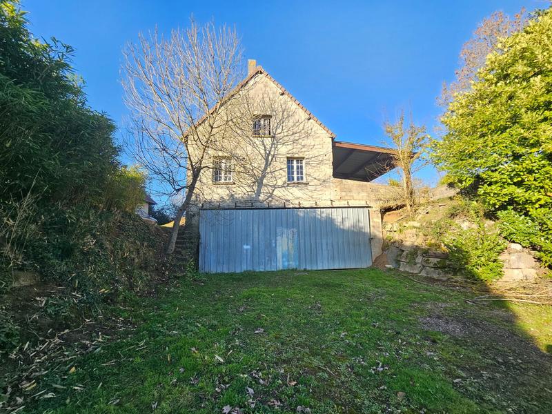 Maison - 165 m² - 7 pièces