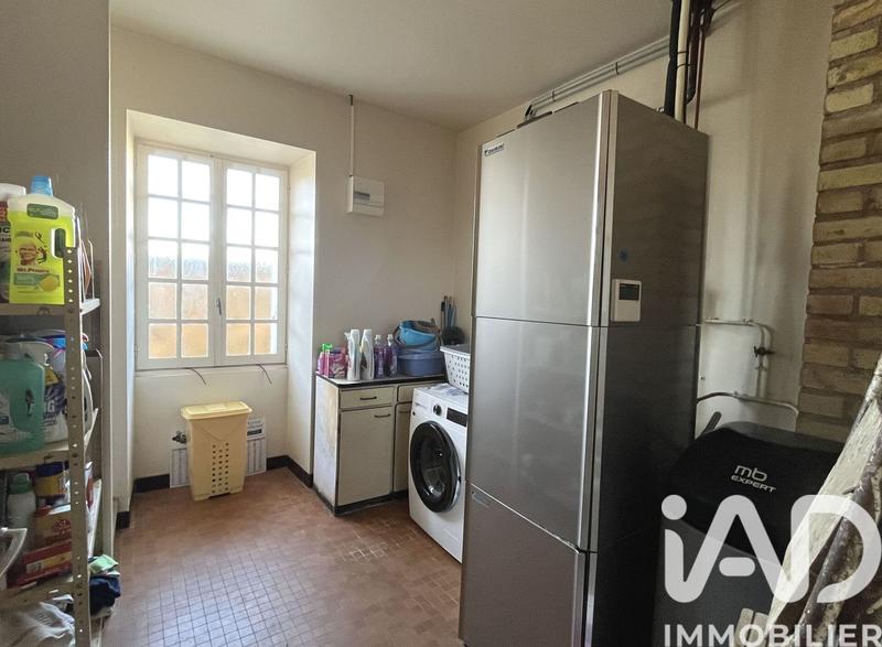 Maison - 203 m² - 7 pièces