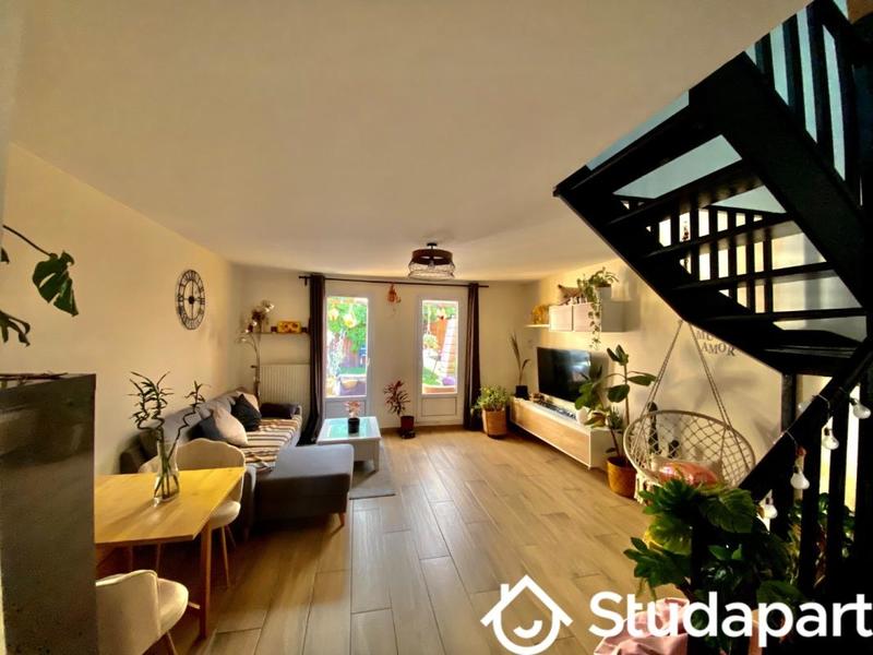 Chambre - 12 m² - 1 pièce