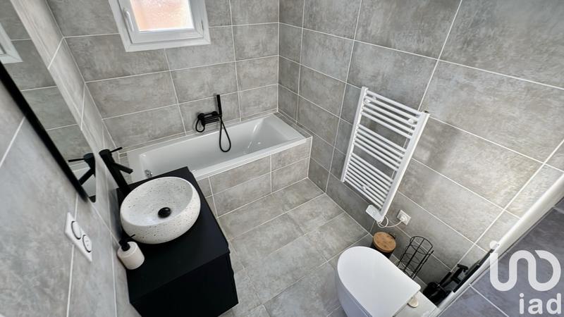 Maison - 137 m² - 6 pièces