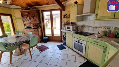 Maison d'architecte - 264 m² - 9 pièces