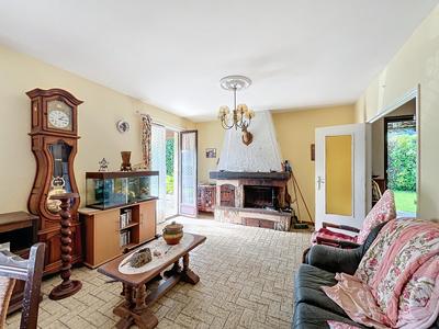 Maison traditionnelle - 74 m² - 3 pièces