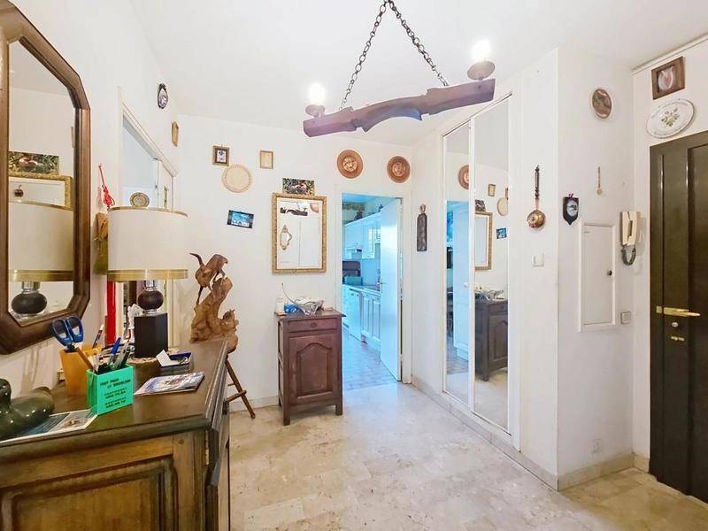 Appartement - 110 m² - 5 pièces