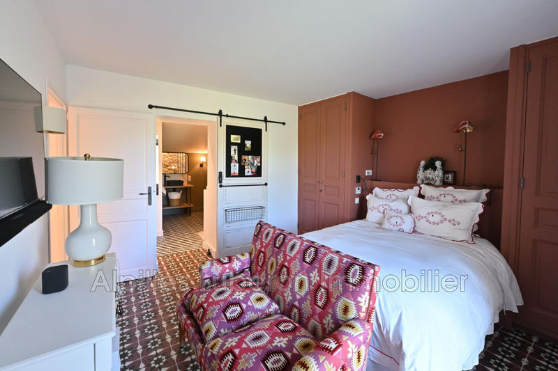 Maison - 102 m² - 4 pièces