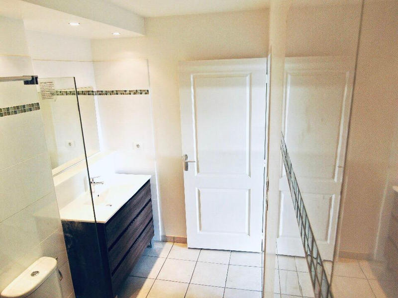 Appartement - 67 m² - 4 pièces