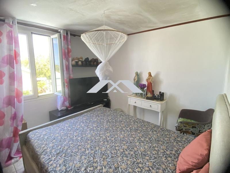 Maison - 222 m² - 5 pièces