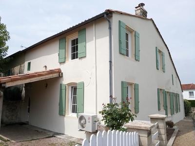 Maison - 123 m² - 4 pièces