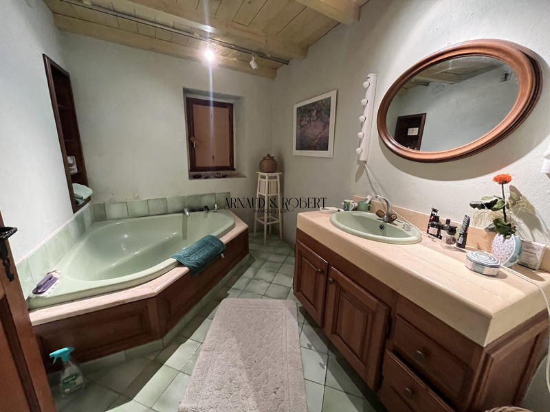 Maison - 106 m² - 5 pièces