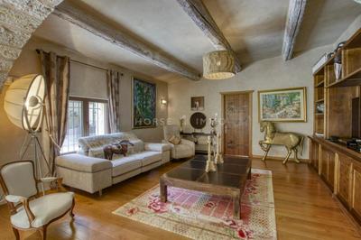 Haras - 600 m² - 20 pièces