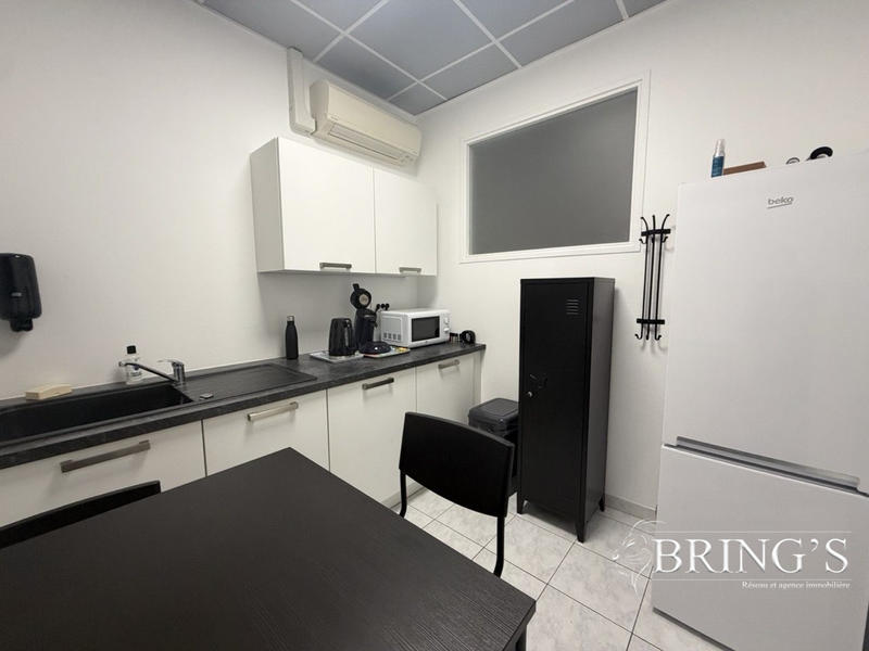 Fonds de commerce - 86 m²