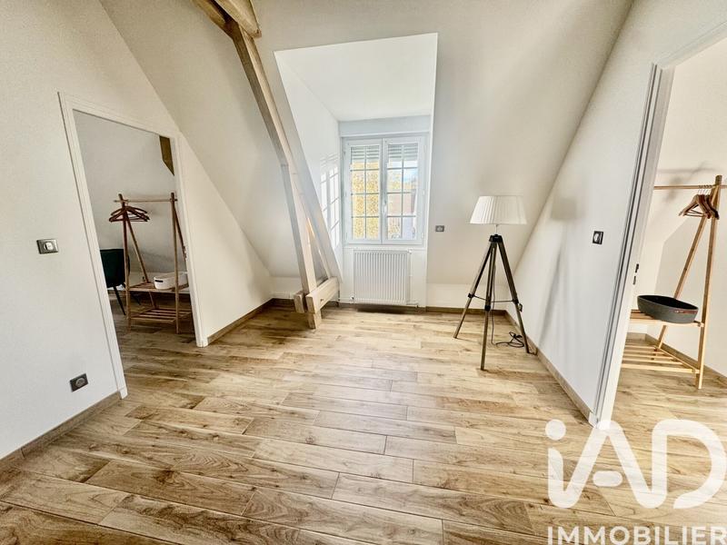 Maison - 262 m² - 7 pièces