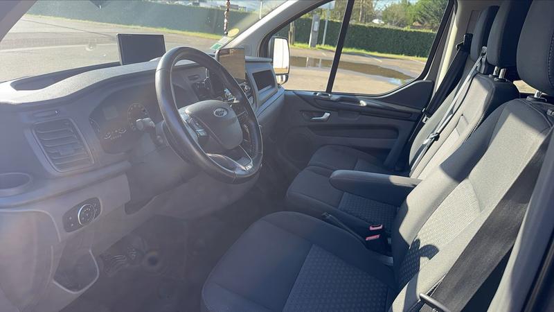 Ford Transit Custom Fourgon Vu L2h1 2.0 EcoBlue 170 Bva Limited 320 Cabine Approfondie - 6 places Automatique