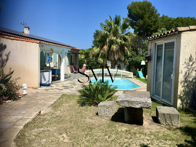 Villa - 163 m² - 5 pièces
