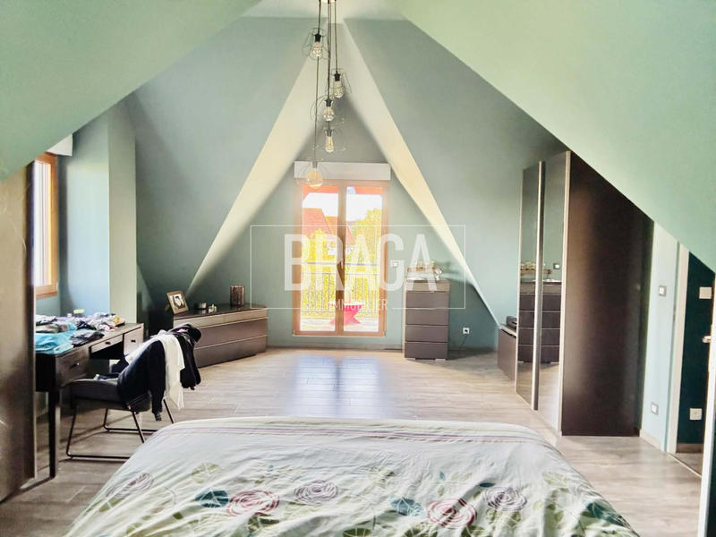 Maison - 150 m² - 5 pièces