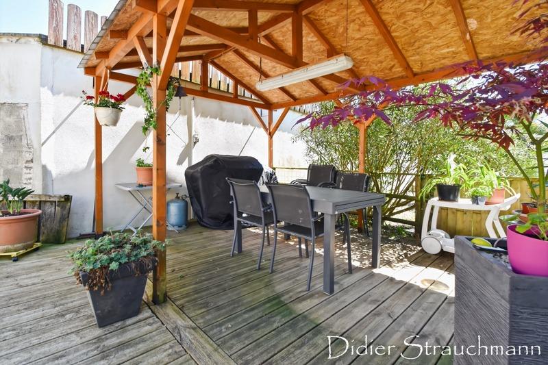 Maison - 166 m² - 7 pièces